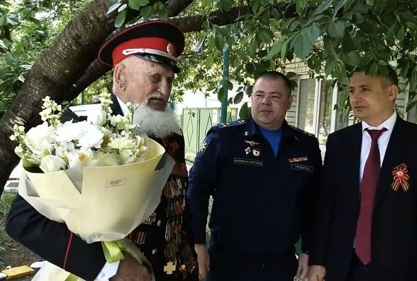 В Приморско-Ахтарском районе военные ветераны получили заслуженные поздравления