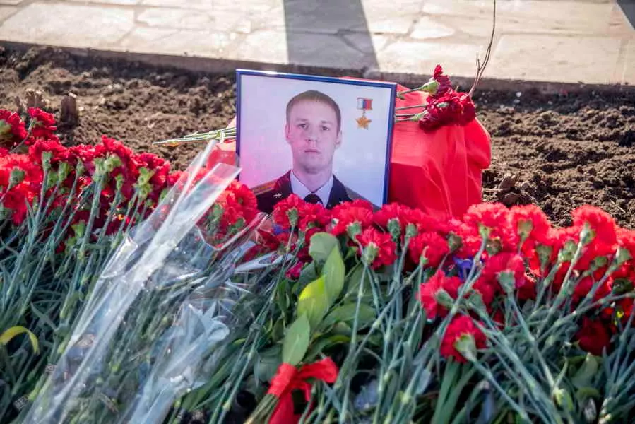 Судьба летчика доказала, что в жизни и сегодня есть место подвигу Судьба летчика доказала, что в жизни и сегодня есть место подвигу